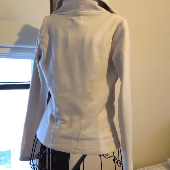 Converse One ⭐️ Star Top ❄️WINTER SALE ITEM❄️ - Picture 3 of 8